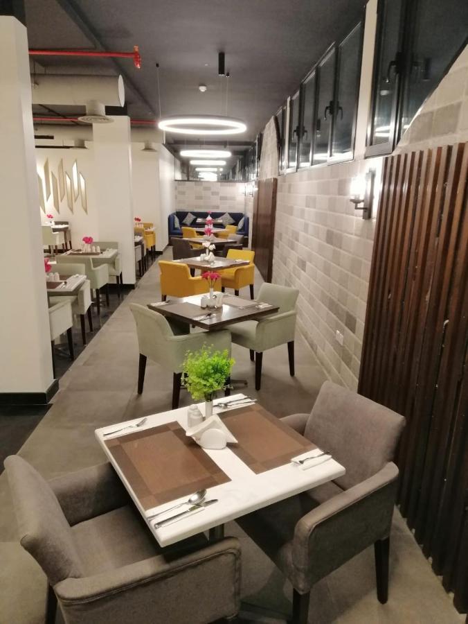 Aquila Aldiafah Hotel Dzsidda Kültér fotó