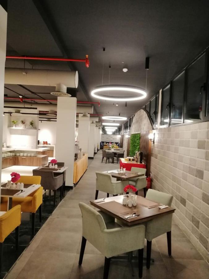 Aquila Aldiafah Hotel Dzsidda Kültér fotó